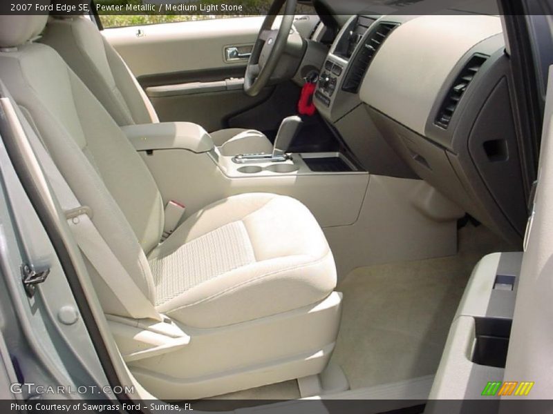 Pewter Metallic / Medium Light Stone 2007 Ford Edge SE