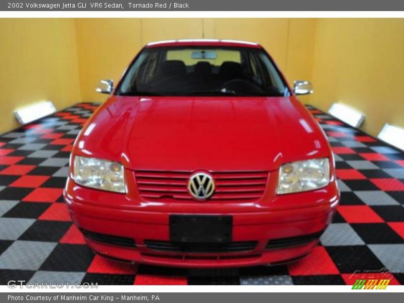 Tornado Red / Black 2002 Volkswagen Jetta GLI  VR6 Sedan