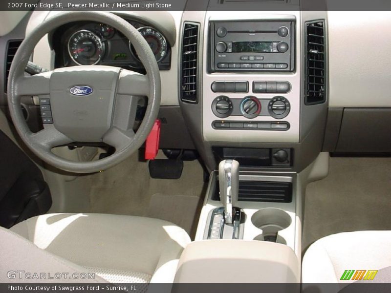 Pewter Metallic / Medium Light Stone 2007 Ford Edge SE