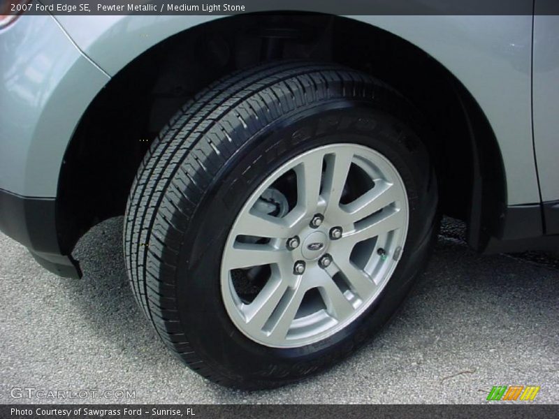 Pewter Metallic / Medium Light Stone 2007 Ford Edge SE