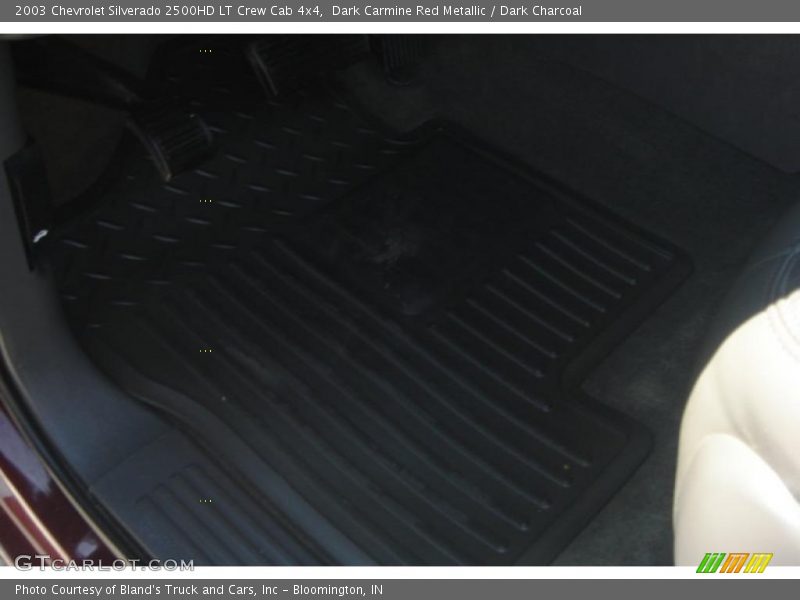 Dark Carmine Red Metallic / Dark Charcoal 2003 Chevrolet Silverado 2500HD LT Crew Cab 4x4