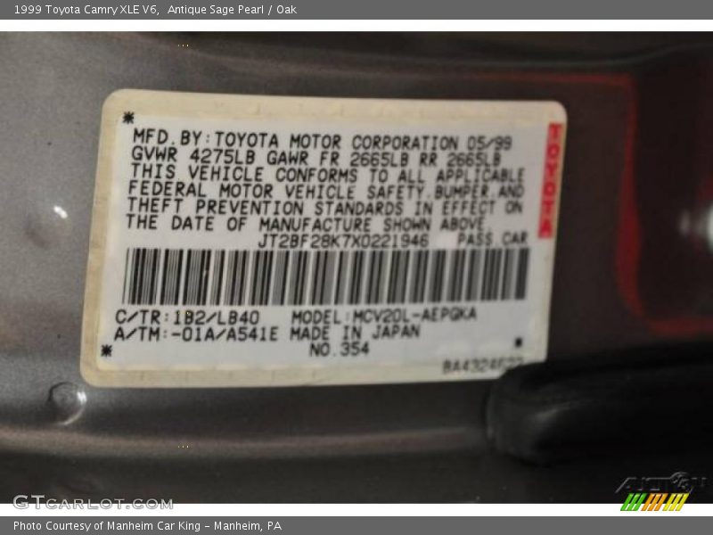 Antique Sage Pearl / Oak 1999 Toyota Camry XLE V6