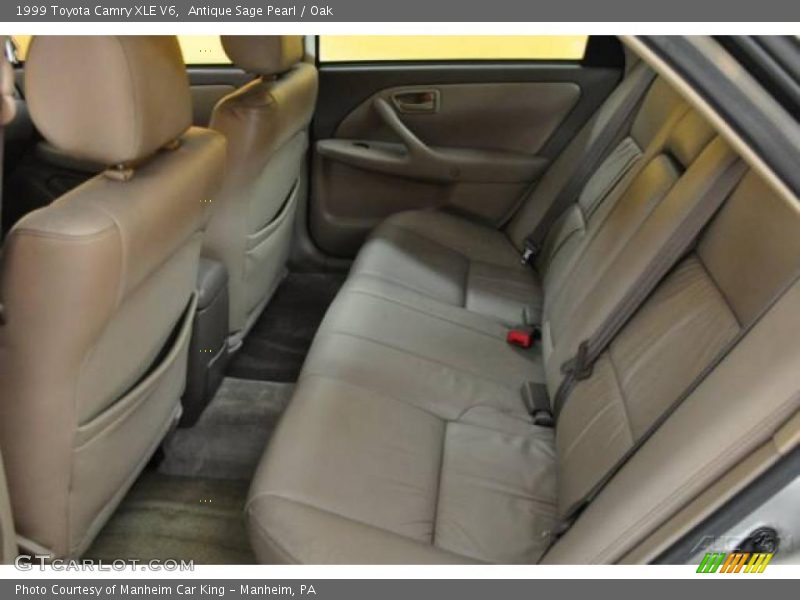 Antique Sage Pearl / Oak 1999 Toyota Camry XLE V6
