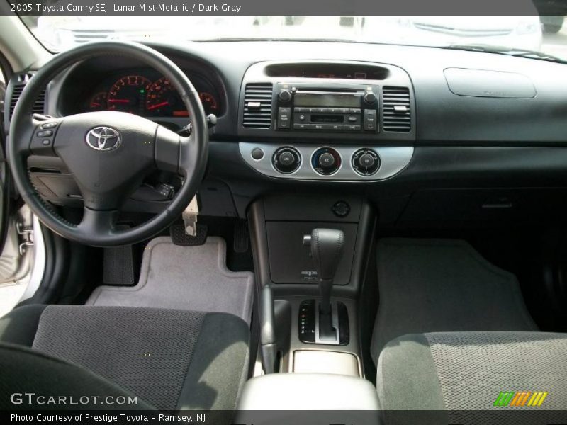 Lunar Mist Metallic / Dark Gray 2005 Toyota Camry SE