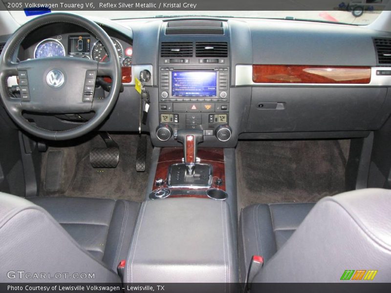 Reflex Silver Metallic / Kristal Grey 2005 Volkswagen Touareg V6