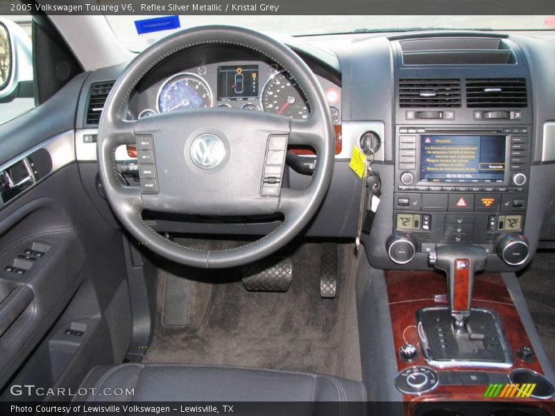 Reflex Silver Metallic / Kristal Grey 2005 Volkswagen Touareg V6
