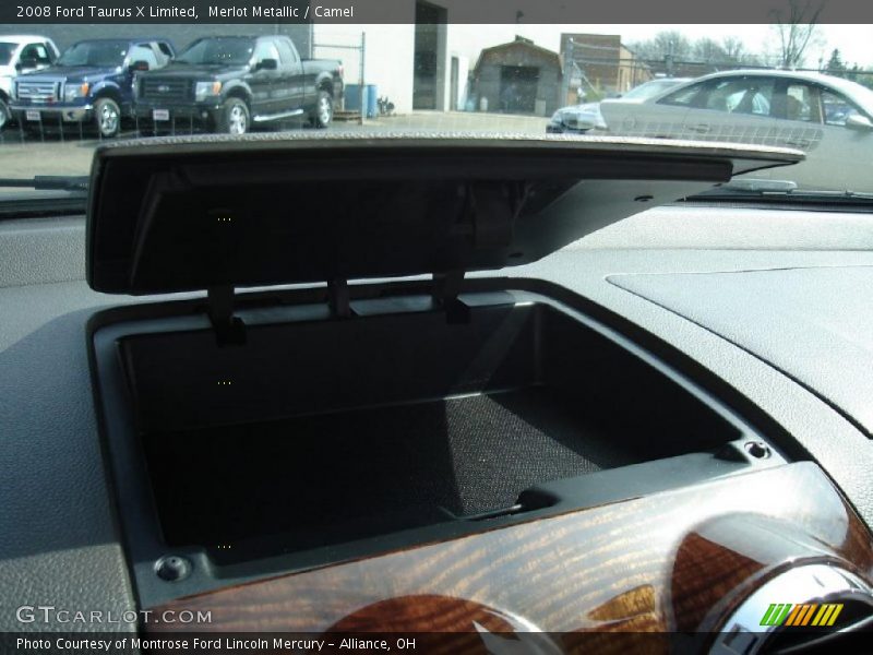 Merlot Metallic / Camel 2008 Ford Taurus X Limited