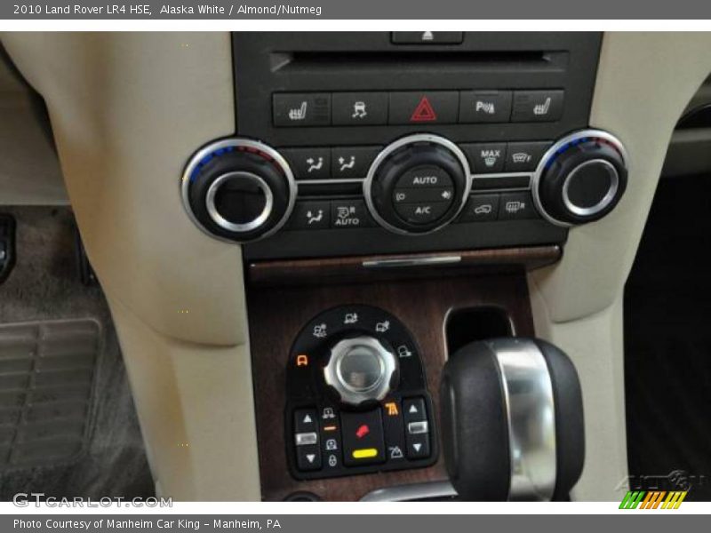 Alaska White / Almond/Nutmeg 2010 Land Rover LR4 HSE