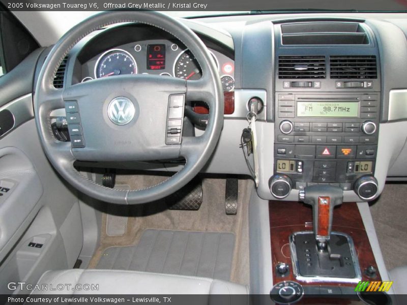 Offroad Grey Metallic / Kristal Grey 2005 Volkswagen Touareg V6