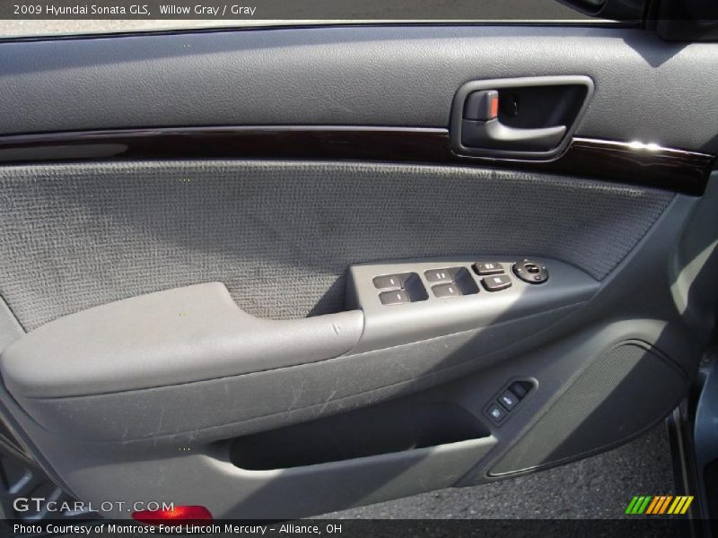 Willow Gray / Gray 2009 Hyundai Sonata GLS