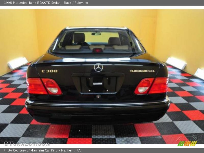 Black / Palomino 1998 Mercedes-Benz E 300TD Sedan