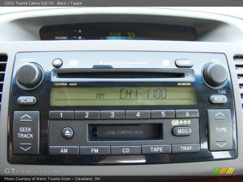 Black / Taupe 2003 Toyota Camry XLE V6
