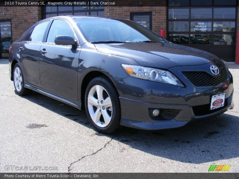 Magnetic Gray Metallic / Dark Charcoal 2010 Toyota Camry SE