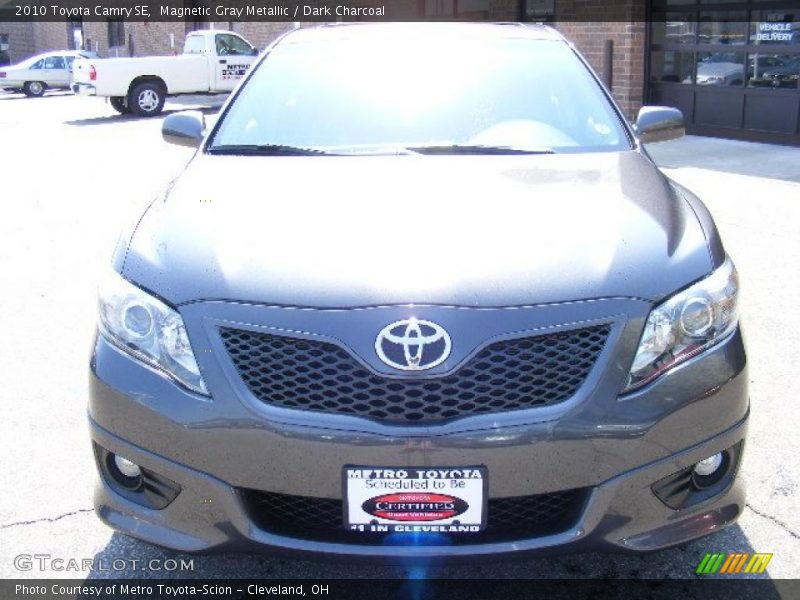 Magnetic Gray Metallic / Dark Charcoal 2010 Toyota Camry SE