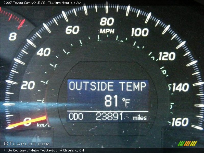 Titanium Metallic / Ash 2007 Toyota Camry XLE V6