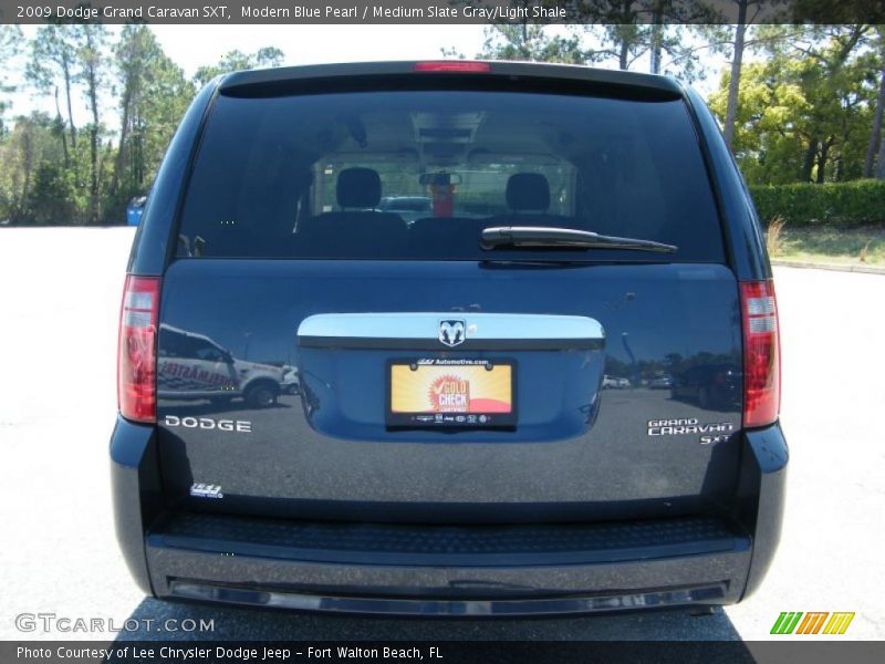 Modern Blue Pearl / Medium Slate Gray/Light Shale 2009 Dodge Grand Caravan SXT