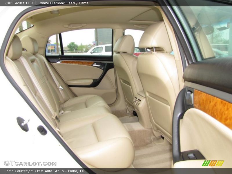 White Diamond Pearl / Camel 2005 Acura TL 3.2