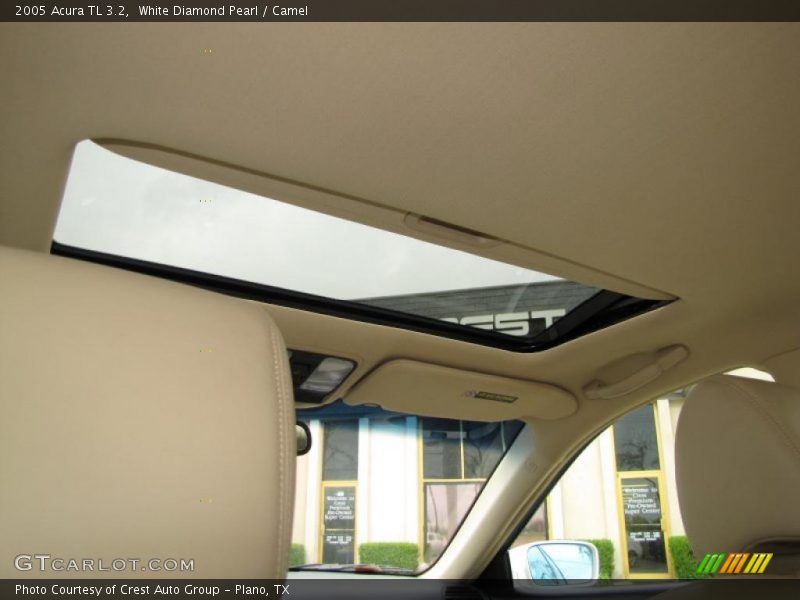 White Diamond Pearl / Camel 2005 Acura TL 3.2