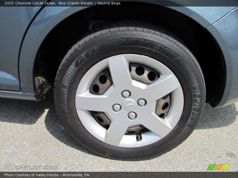 Blue Granite Metallic / Neutral Beige 2005 Chevrolet Cobalt Sedan