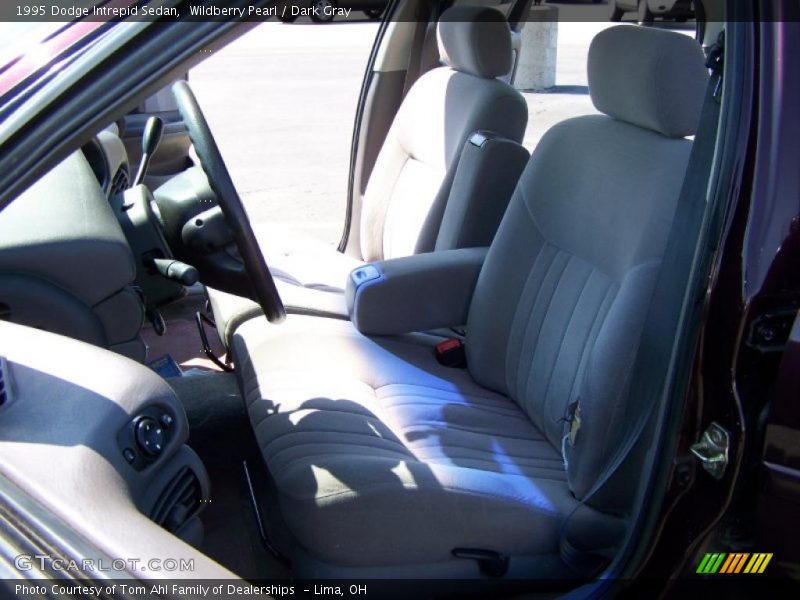 Wildberry Pearl / Dark Gray 1995 Dodge Intrepid Sedan