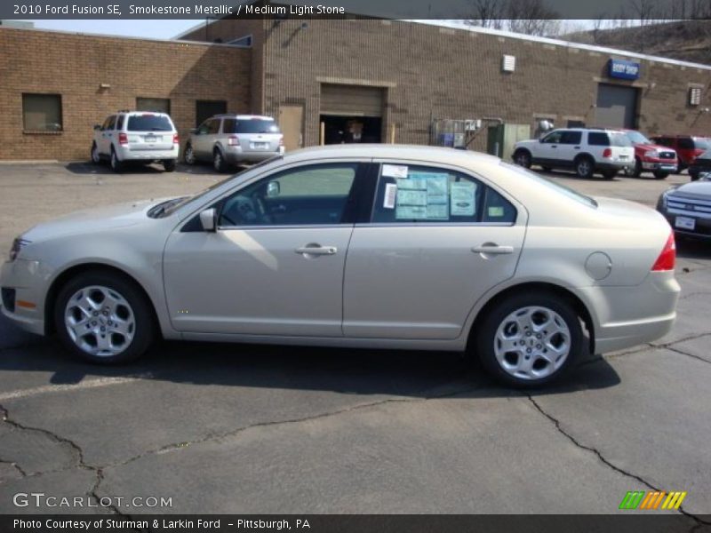 Smokestone Metallic / Medium Light Stone 2010 Ford Fusion SE