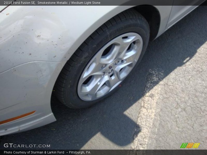 Smokestone Metallic / Medium Light Stone 2010 Ford Fusion SE