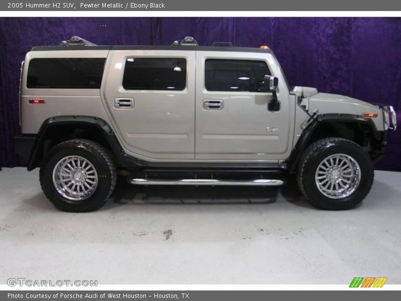 Pewter Metallic / Ebony Black 2005 Hummer H2 SUV