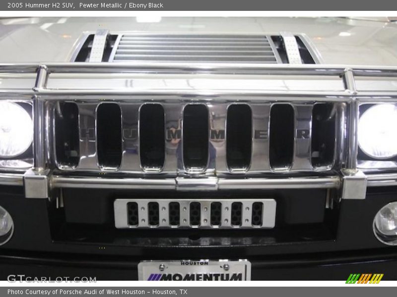 Pewter Metallic / Ebony Black 2005 Hummer H2 SUV