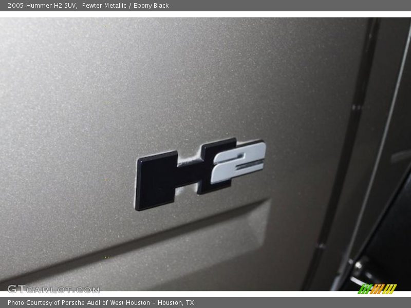 Pewter Metallic / Ebony Black 2005 Hummer H2 SUV