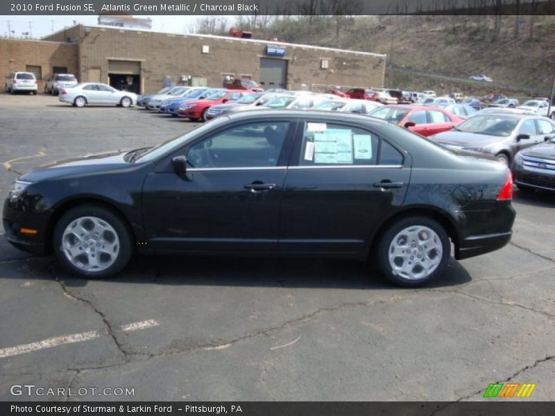 Atlantis Green Metallic / Charcoal Black 2010 Ford Fusion SE