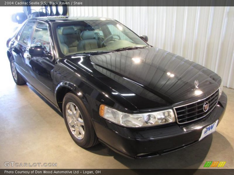 Black Raven / Shale 2004 Cadillac Seville SLS