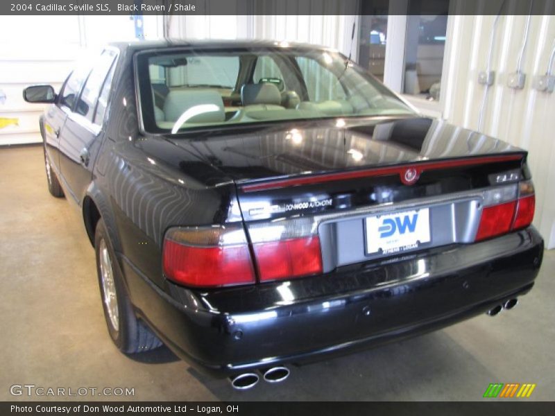 Black Raven / Shale 2004 Cadillac Seville SLS