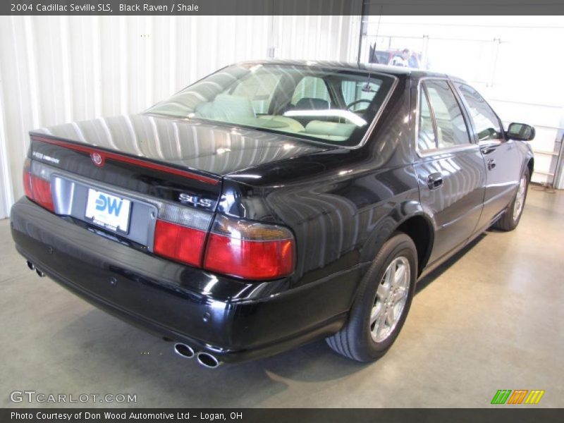 Black Raven / Shale 2004 Cadillac Seville SLS
