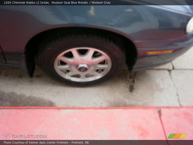 Medium Opal Blue Metallic / Medium Gray 1999 Chevrolet Malibu LS Sedan