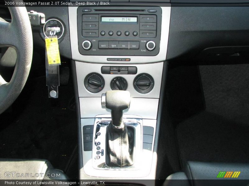 Deep Black / Black 2006 Volkswagen Passat 2.0T Sedan