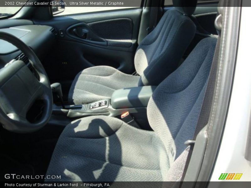 Ultra Silver Metallic / Graphite 2002 Chevrolet Cavalier LS Sedan