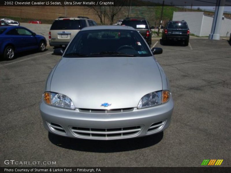 Ultra Silver Metallic / Graphite 2002 Chevrolet Cavalier LS Sedan