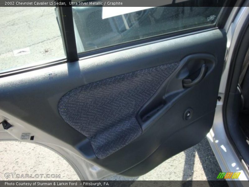 Ultra Silver Metallic / Graphite 2002 Chevrolet Cavalier LS Sedan