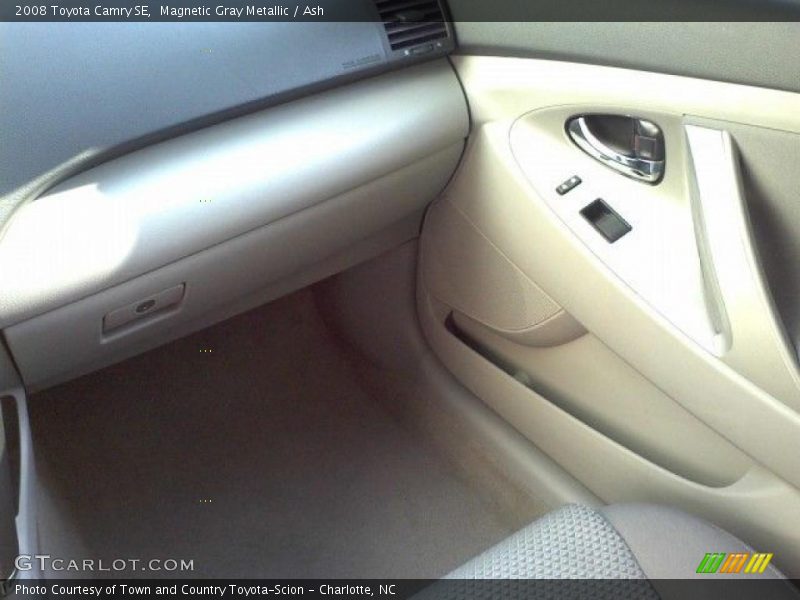 Magnetic Gray Metallic / Ash 2008 Toyota Camry SE