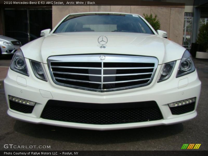 Arctic White / Black 2010 Mercedes-Benz E 63 AMG Sedan