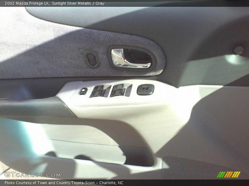 Sunlight Silver Metallic / Gray 2002 Mazda Protege LX