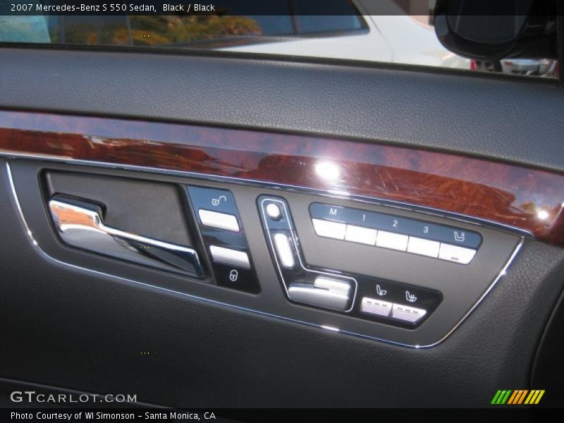 Black / Black 2007 Mercedes-Benz S 550 Sedan
