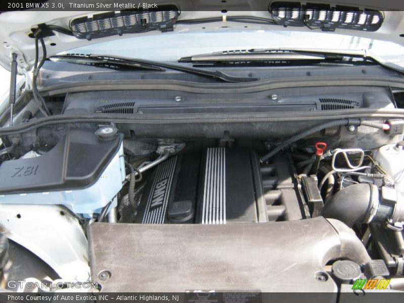 Titanium Silver Metallic / Black 2001 BMW X5 3.0i