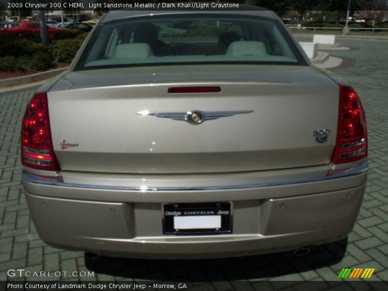Light Sandstone Metallic / Dark Khaki/Light Graystone 2009 Chrysler 300 C HEMI