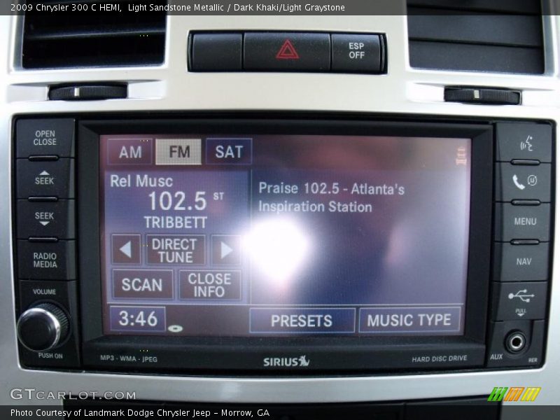 Light Sandstone Metallic / Dark Khaki/Light Graystone 2009 Chrysler 300 C HEMI