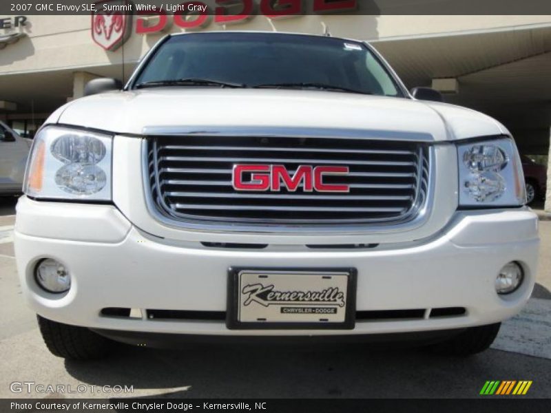 Summit White / Light Gray 2007 GMC Envoy SLE