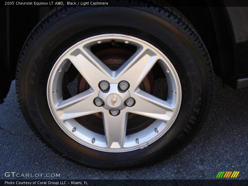 Black / Light Cashmere 2005 Chevrolet Equinox LT AWD