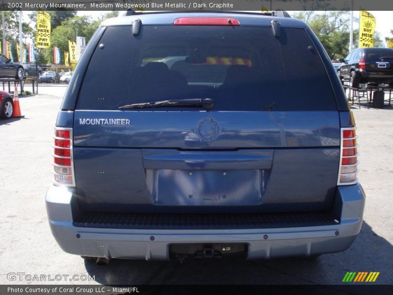 Medium Wedgewood Blue Metallic / Dark Graphite 2002 Mercury Mountaineer