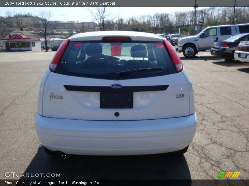Cloud 9 White / Dark Charcoal 2004 Ford Focus ZX3 Coupe