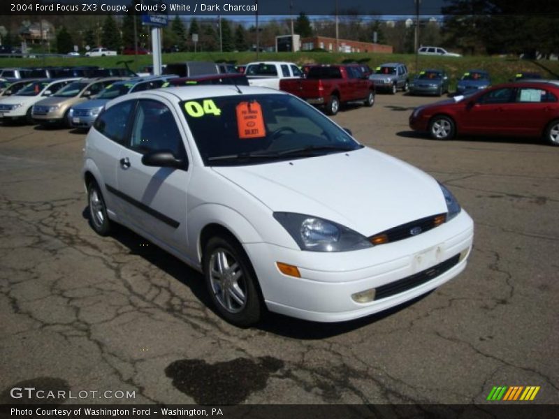 Cloud 9 White / Dark Charcoal 2004 Ford Focus ZX3 Coupe